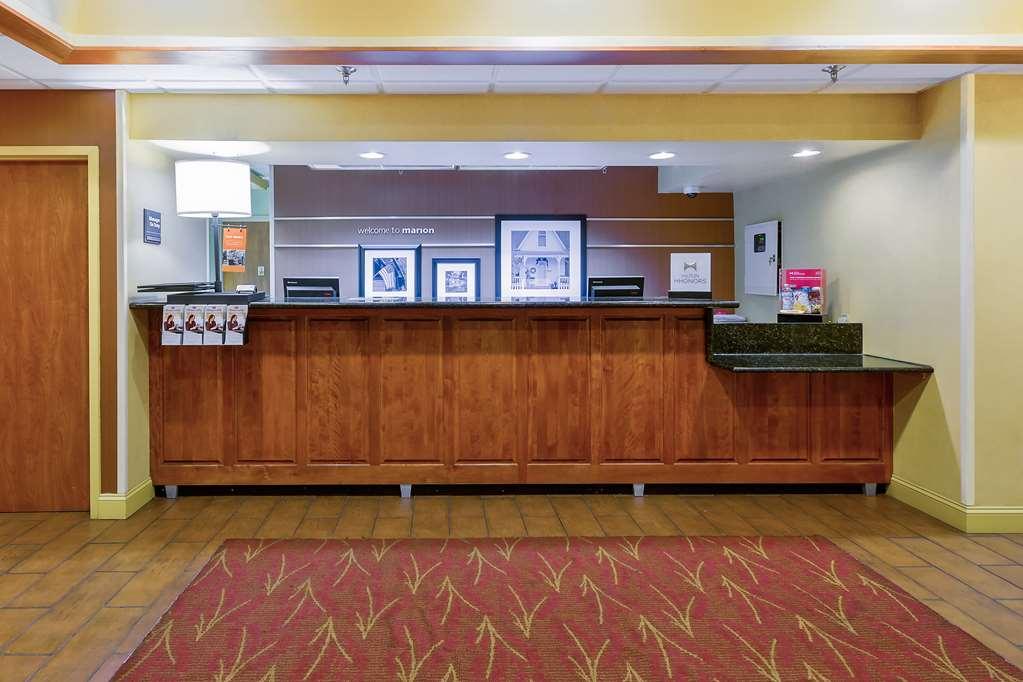 Hampton Inn Маріон Екстер'єр фото